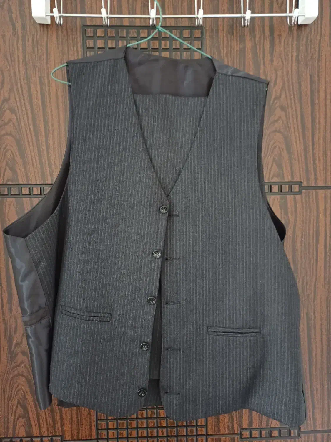 ۲ عدد کت و شلوار نو همراه با جلیقه|لباس|خلخال, |دیوار