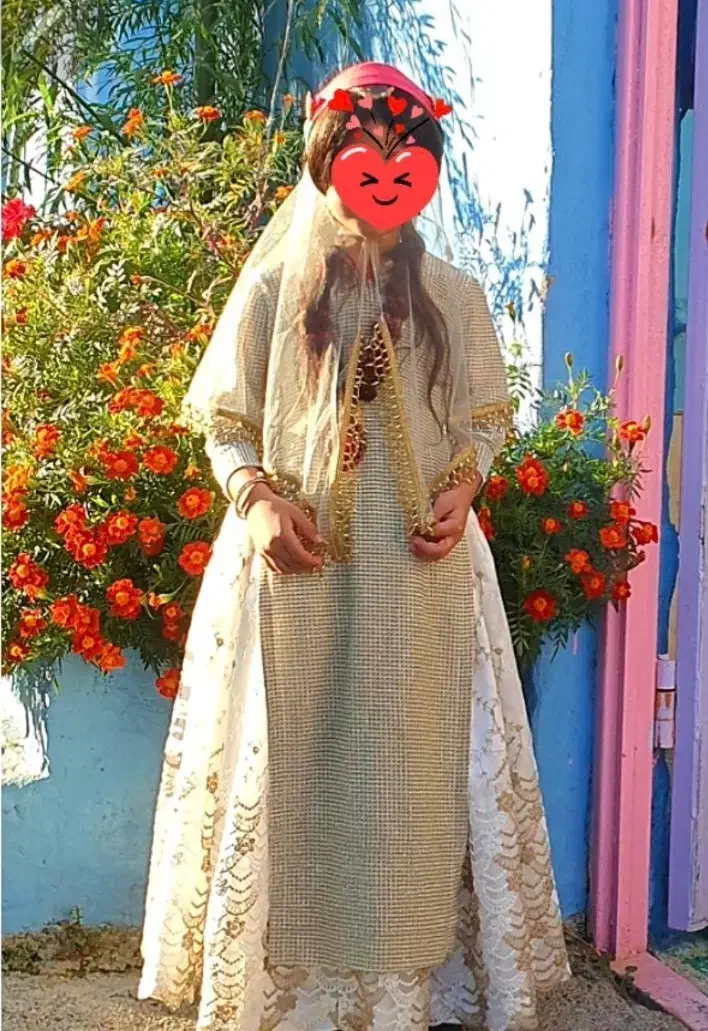 لباس محلی دخترانه|کفش و لباس بچه|یاسوج, |دیوار