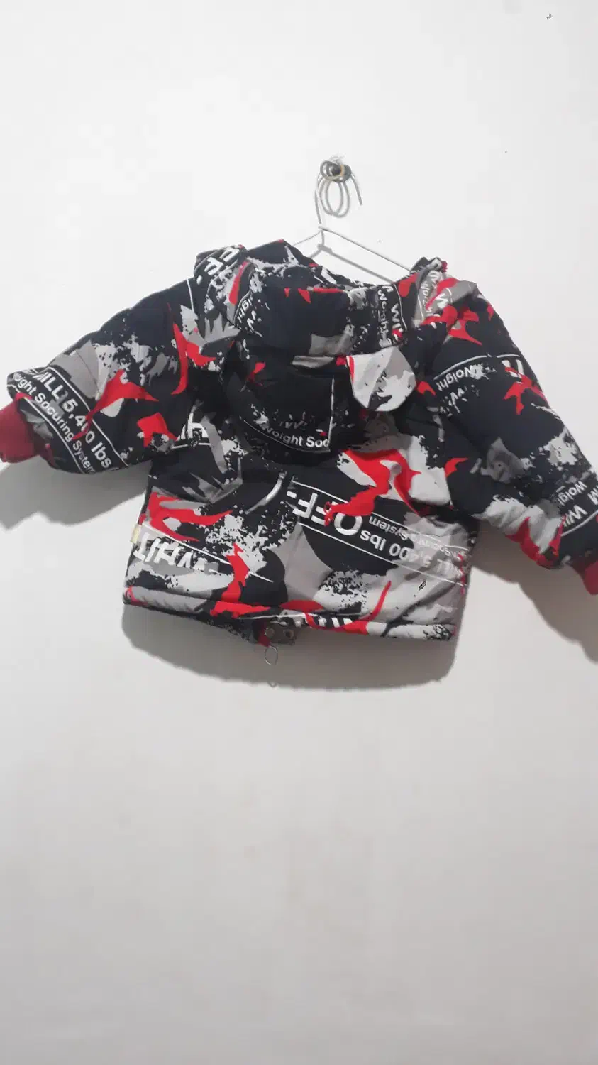 کاپشن کودک|کفش و لباس بچه|رشت, حمیدیان|دیوار