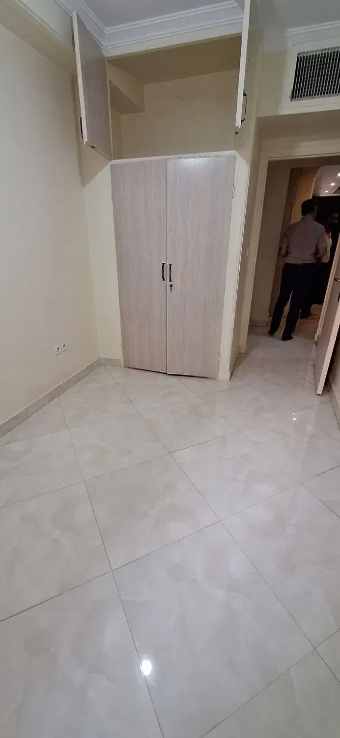 رهن و اجاره آپارتمان طبقه دوم ۱۰۲متری