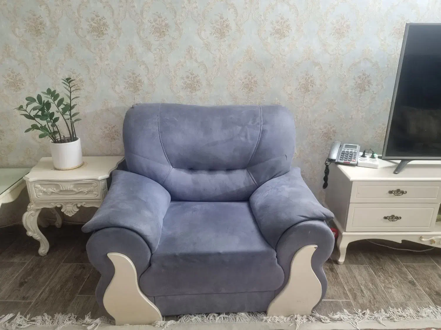 مبل ۹ نفره ومیز ناهار خوری|مبلمان خانگی و میز عسلی|بجنورد, |دیوار