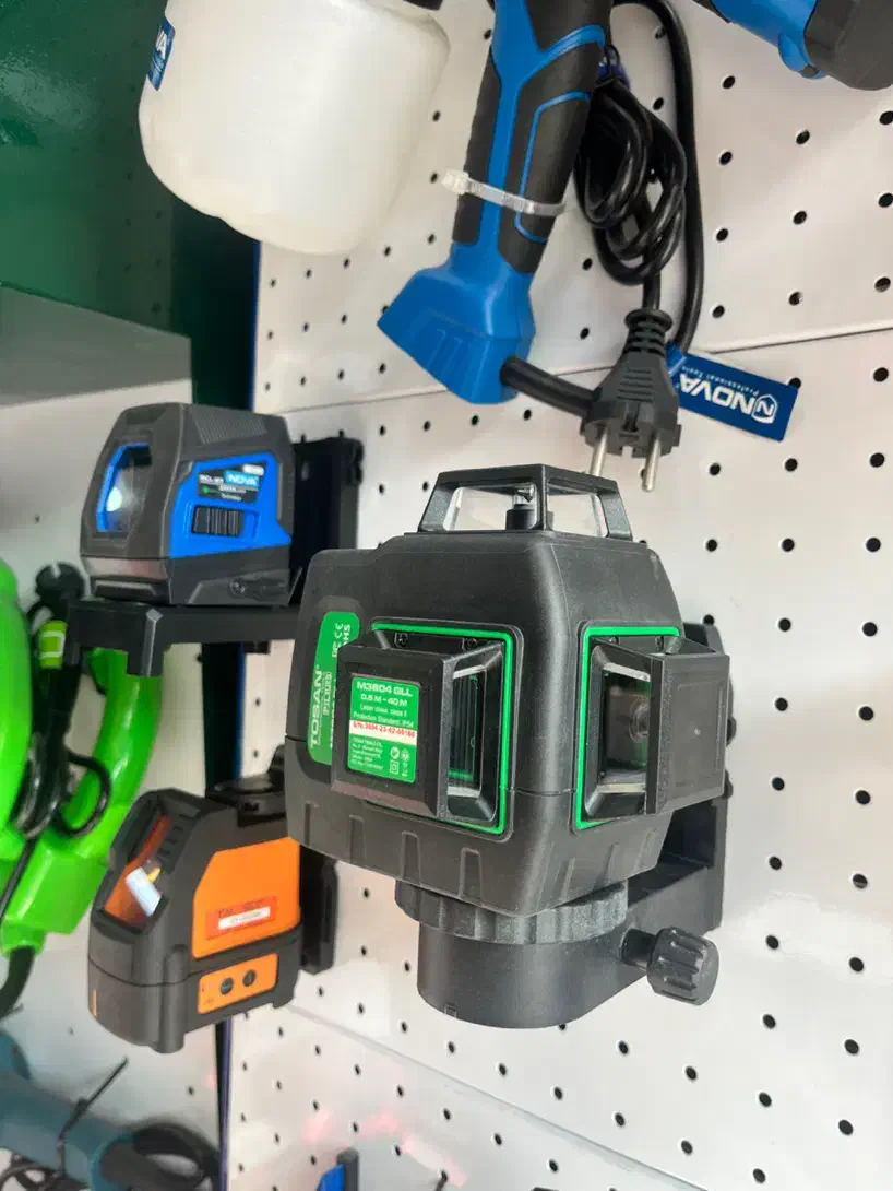 تراز لیزری ۳ بعدی و ۲ بعدی نور سبز|ابزارآلات|رشت, رودباری|دیوار