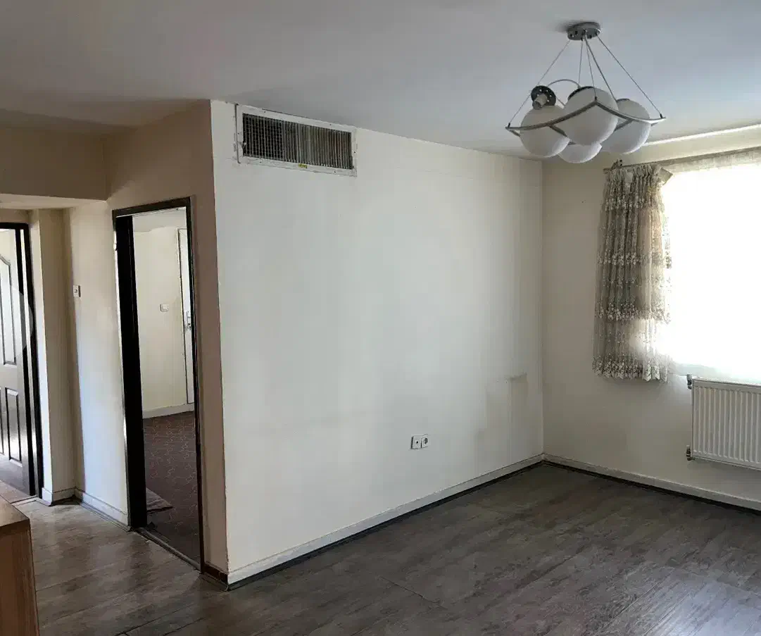 فروش فوری آپارتمان دوخوابه|فروش آپارتمان|صدرا-فارس, فاز ۱|دیوار