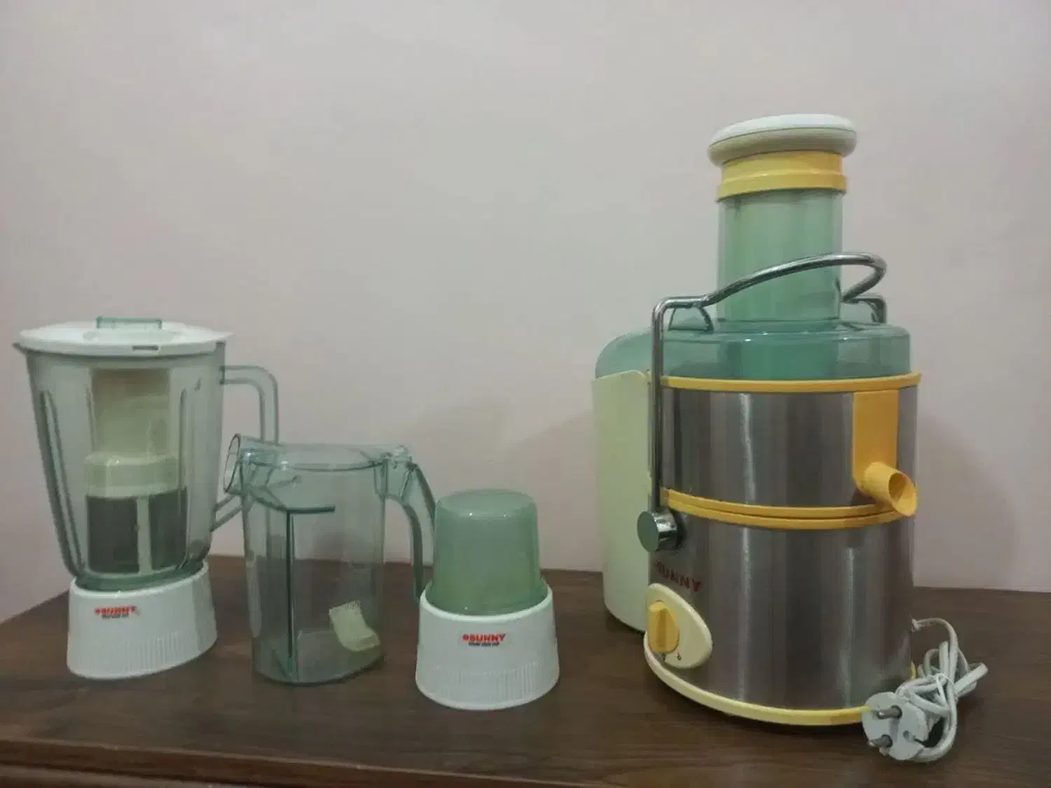 آبمیوه گیری|آبمیوه‌گیر و آب‌مرکبات‌گیر|اهواز, بهارستان|دیوار