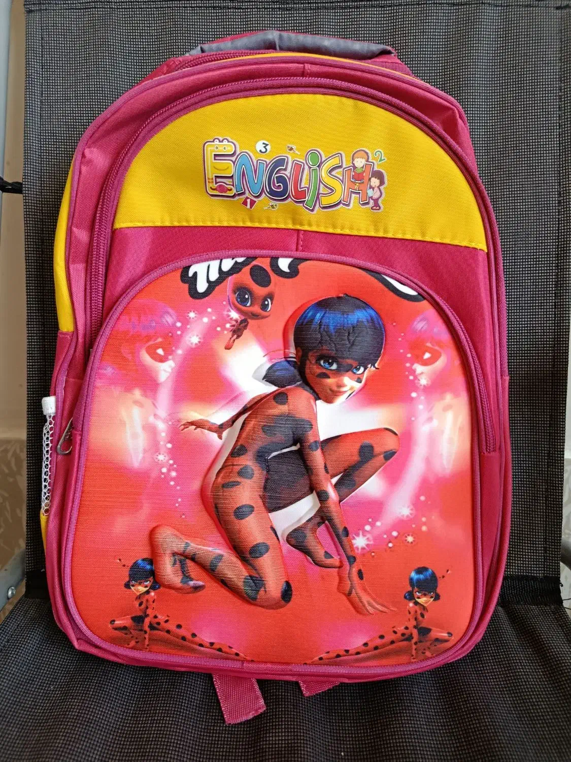 کیف مدرسه ای|کیف، کفش، کمربند|شیراز, احمدی جنوبی|دیوار