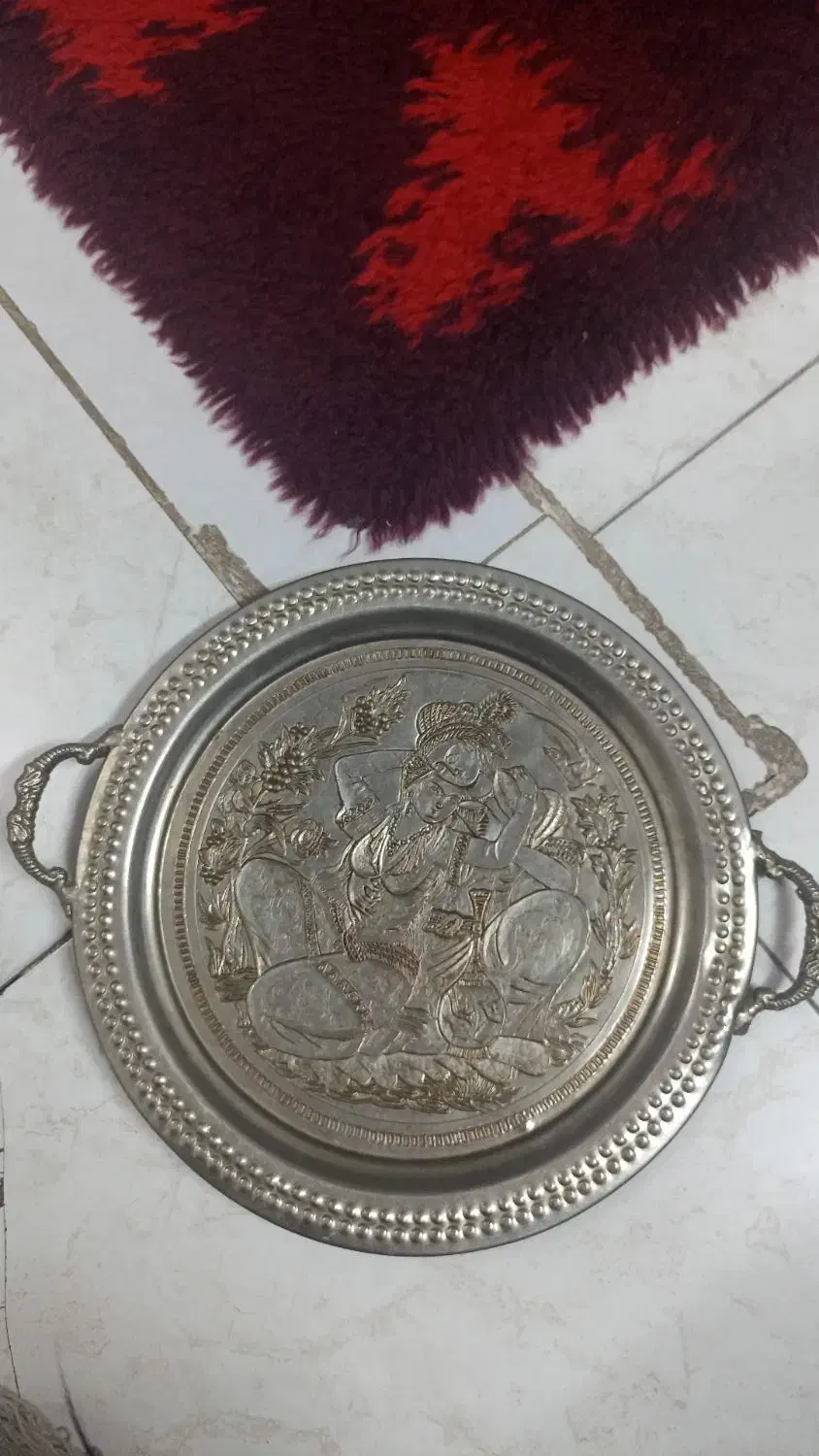 سینی مسی قدیمی قلم کاری شده فروش فوری|کلکسیون اشیاء عتیقه|ری, علایین|دیوار