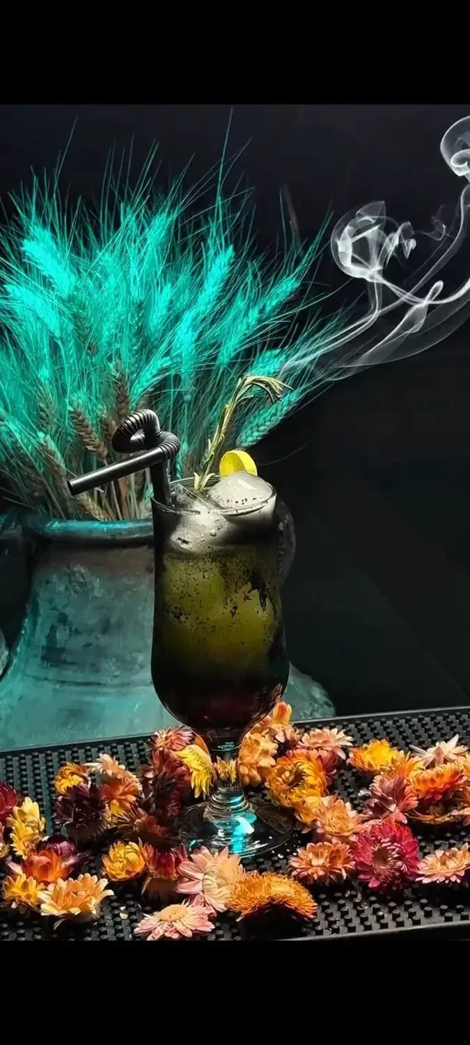 کارآموز باریستا و بارتندر|استخدام خدمات فروشگاه و رستوران|ورامین, شهرک ولیعصر|دیوار