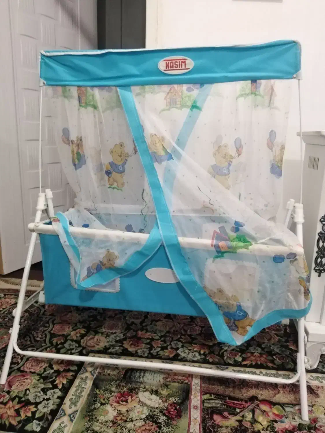 گهواره|تخت و صندلی بچه|ایذه, |دیوار