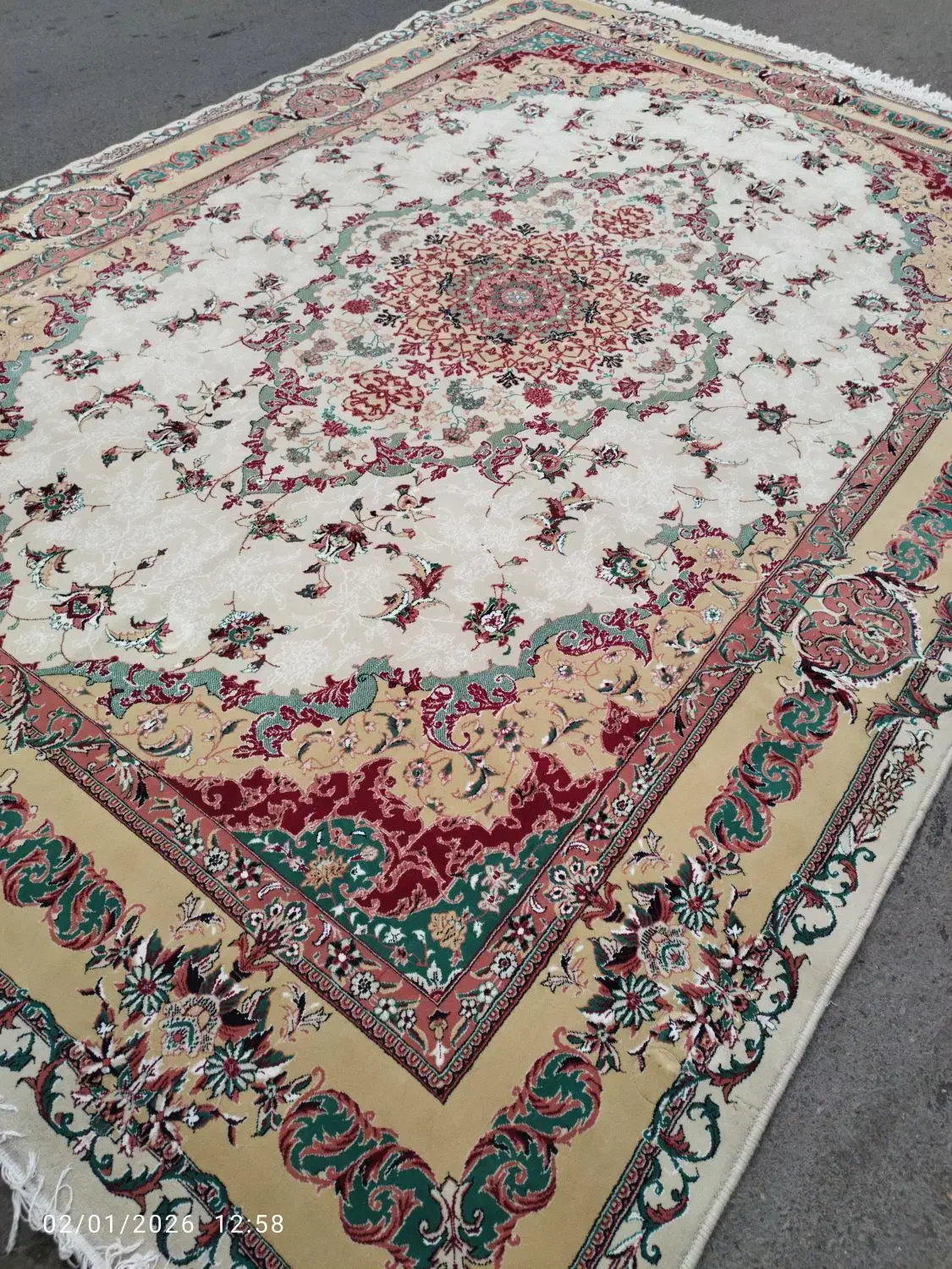 سه تخته فرش ۹ متری طوسی رنگ|فرش|پاکدشت, حصار امیر|دیوار