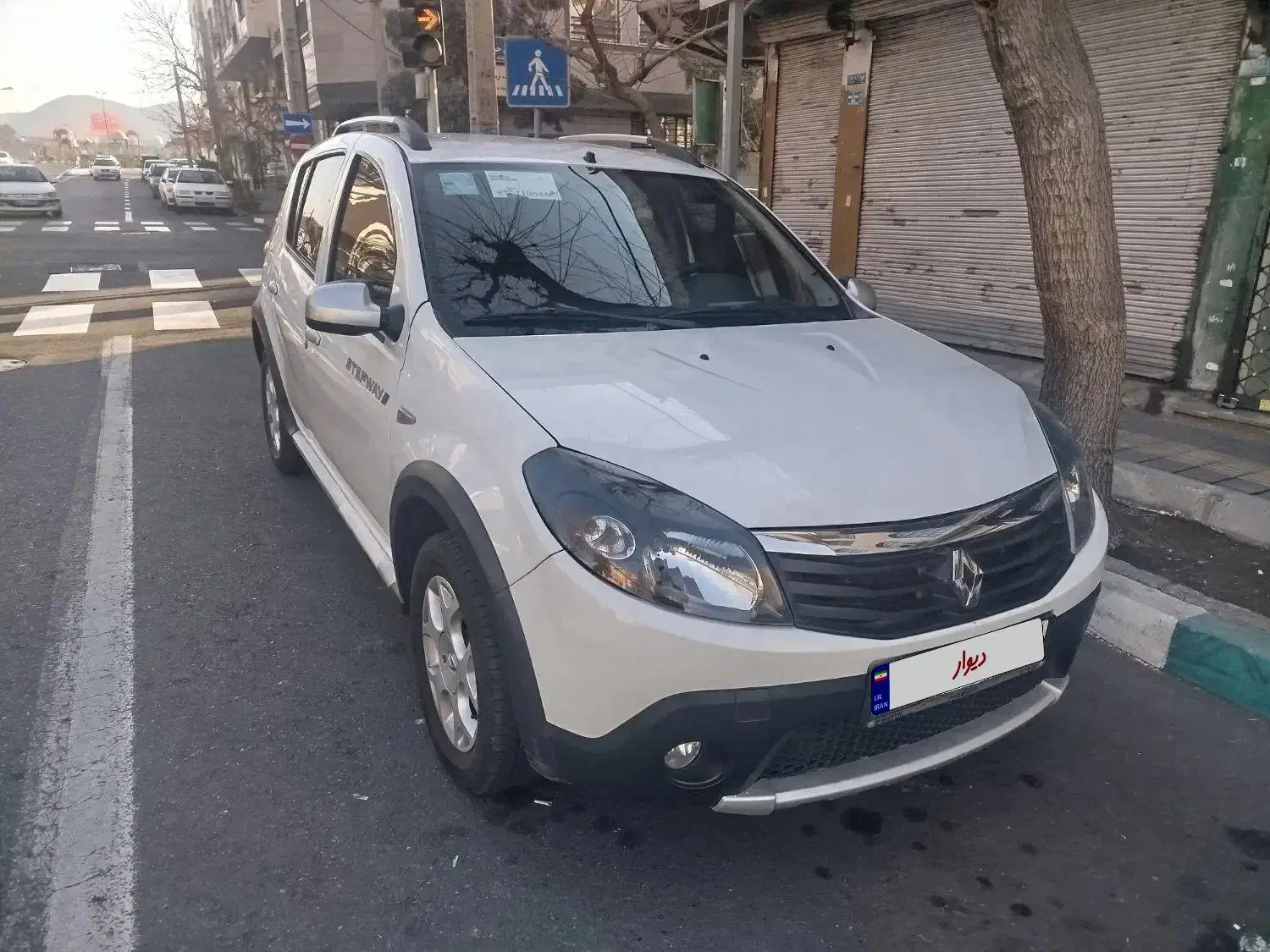 ساندرو استپ وی مدل ۹۷|خودرو سواری و وانت|تهران, شمس‌آباد|دیوار