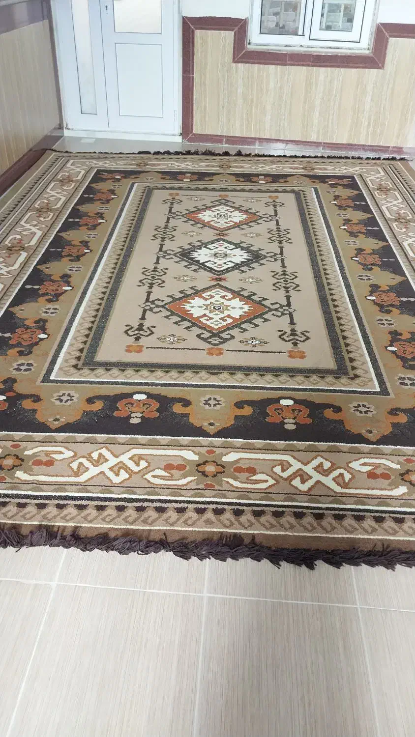 گلیم فرش ۱۲متری در حد خشک|گلیم، جاجیم، گبه|جوانرود, |دیوار