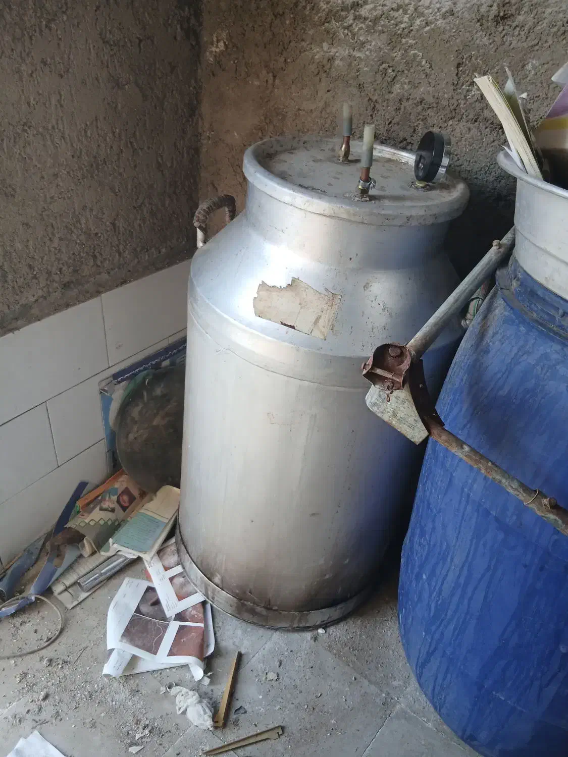 فروشی|ظروف پخت‌وپز|فسا, |دیوار