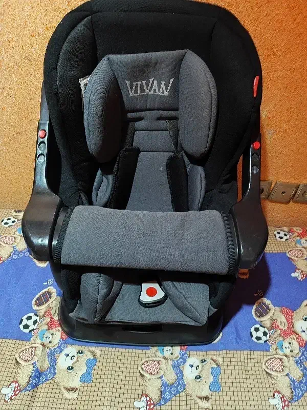 صندلی ماشین|اسباب و اثاث بچه|رشت, کوی قدس|دیوار