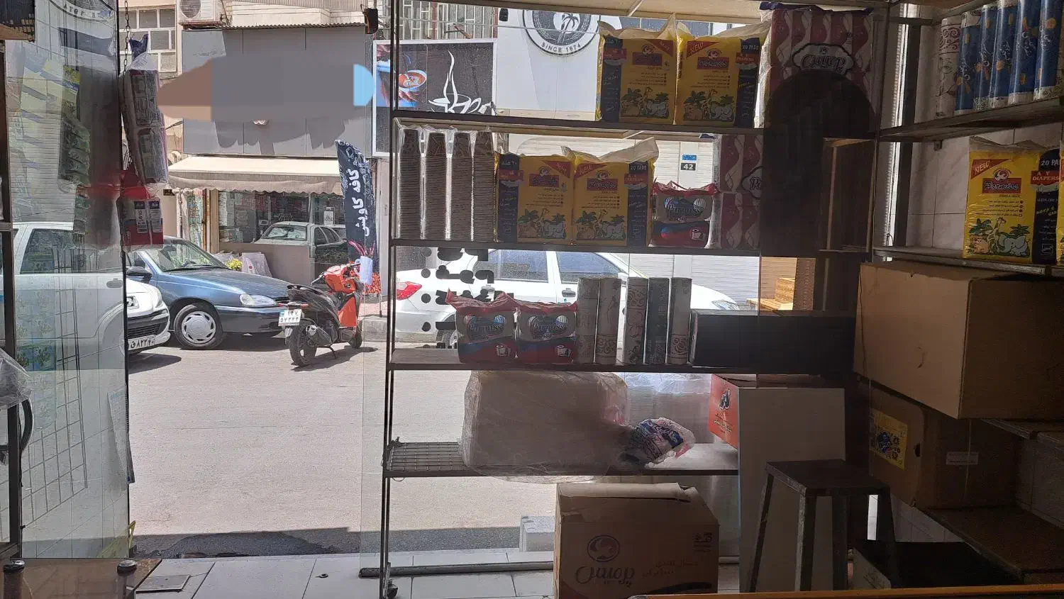 اجاره مغازه ۱۲ متری جاده قم|اجارهٔ مغازه و غرفه|ری, سرتخت|دیوار