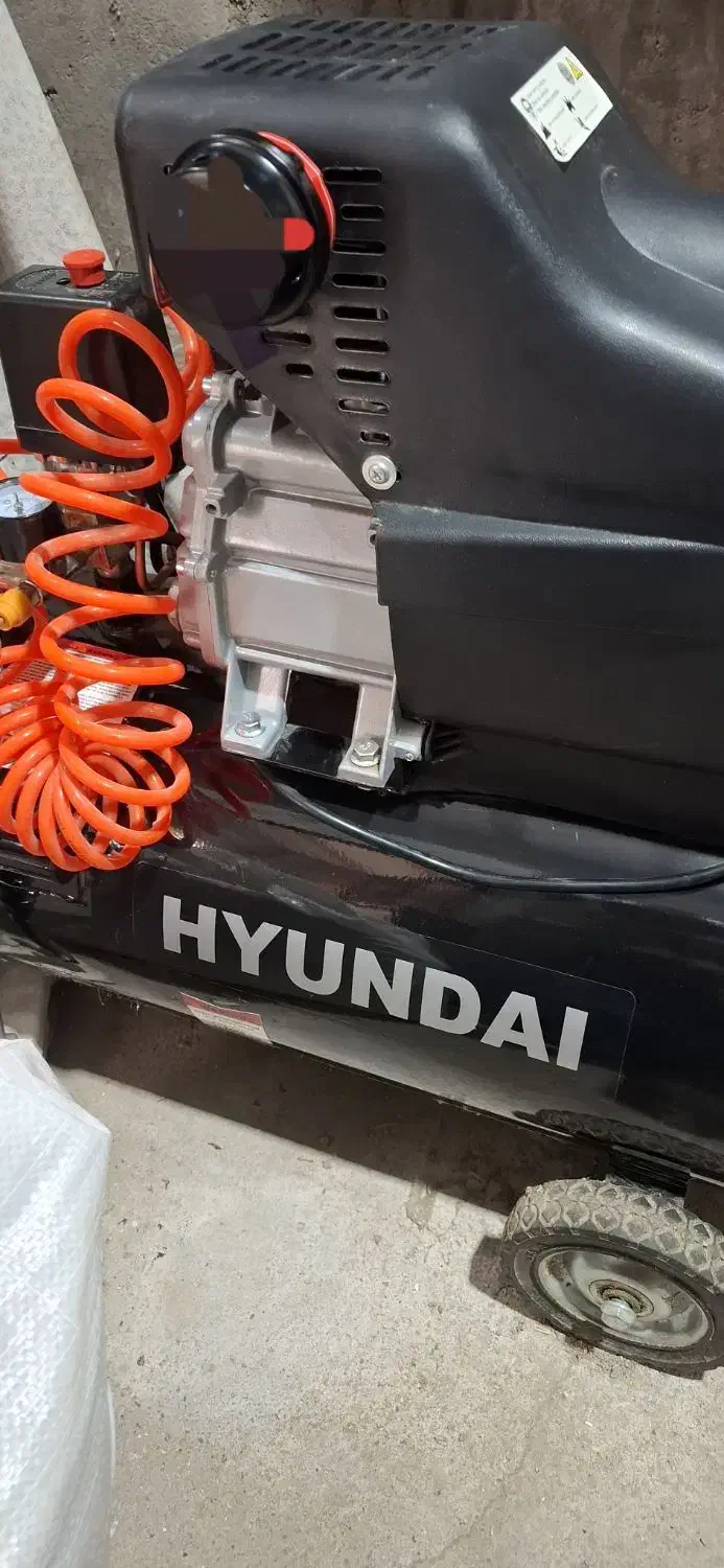 یه سری وسایل همه نو هستن کسی خاست درختمتیم|ابزارآلات|رشت, فرزانه|دیوار