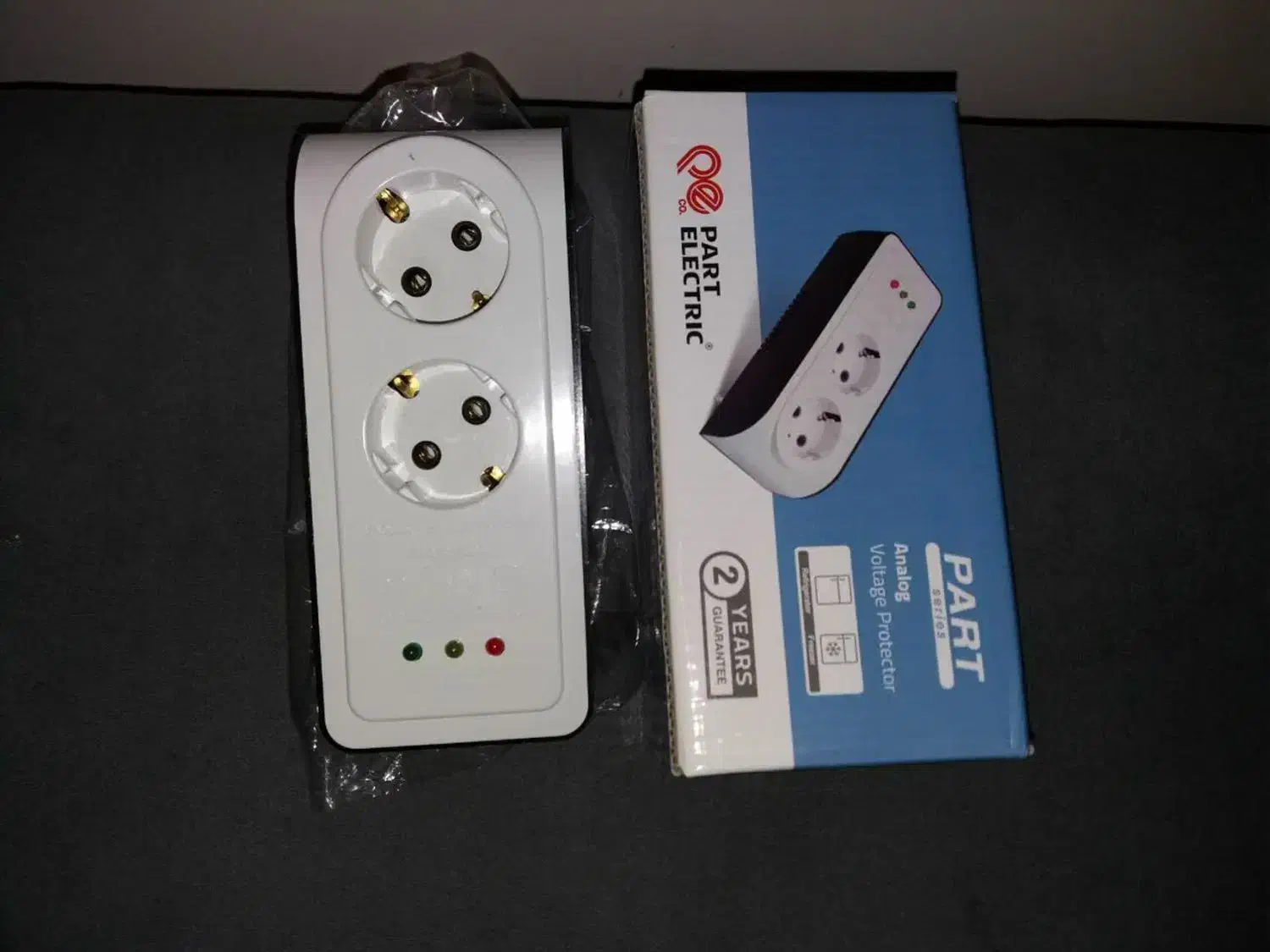 محافظ تلویزیون و یخچال دیواری|صوتی و تصویری|تهران, بروجردی|دیوار