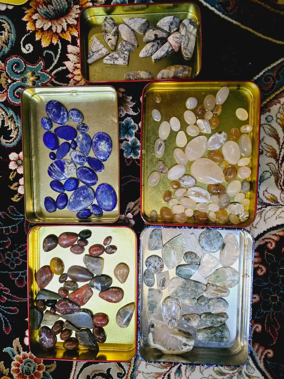 سنگ انگشتر|بدلیجات|پردیس, فاز ۱|دیوار