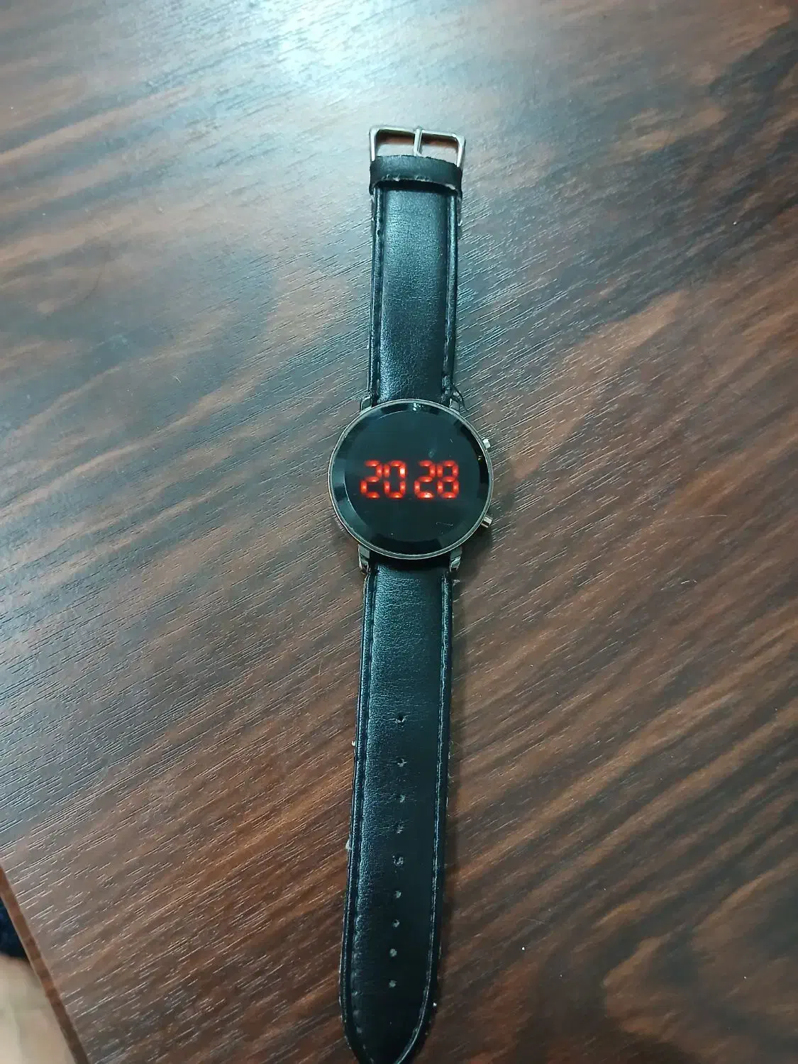 ساعت دیجیتالی با تخفیف.|ساعت|گلبهار, شهر جدید گلبهار|دیوار