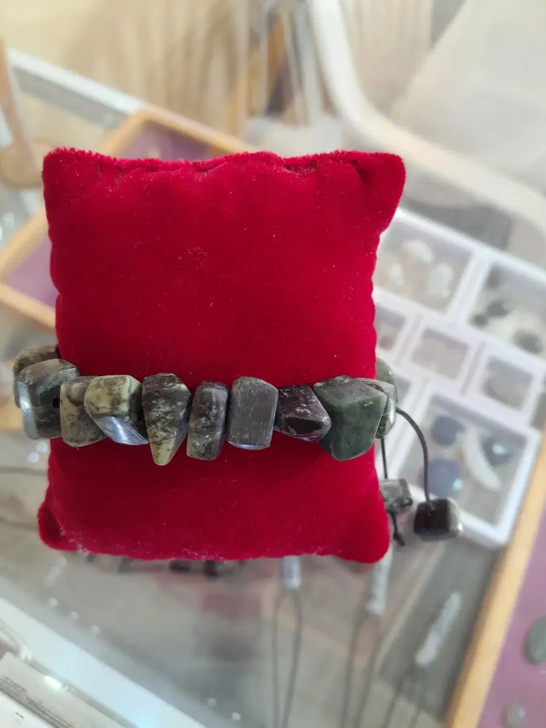 دستبند یشم سرپانتین|جواهرات|یاسوج, |دیوار