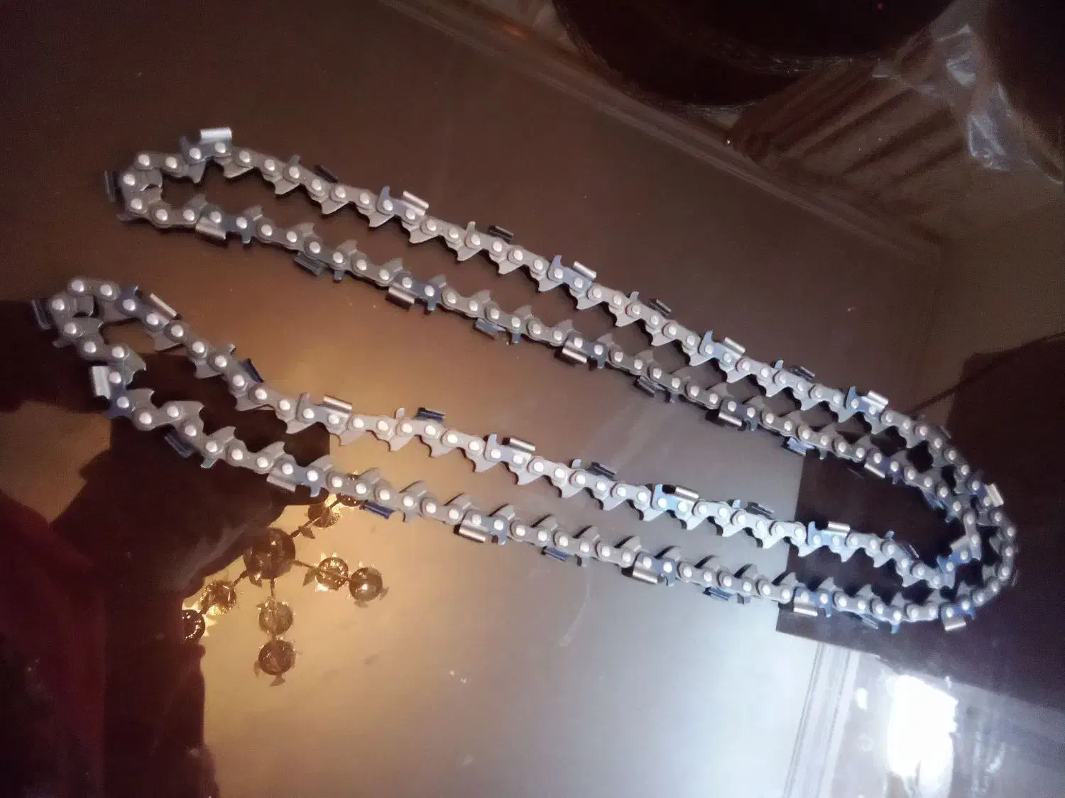 زنجیر اره برقی درخت بر|ابزارآلات|سراب, |دیوار