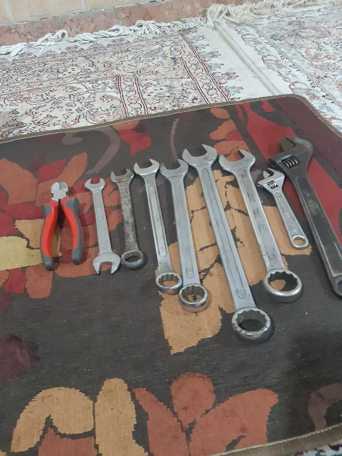 آچار|ابزارآلات|فردیس, انبار نفت|دیوار