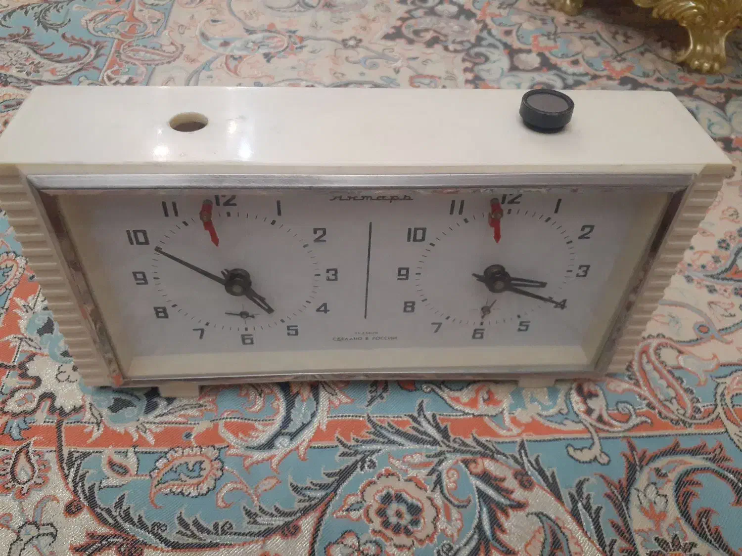 کرنومتر شطرنج روسی سالم عتیقه|کلکسیون اشیاء عتیقه|تهران, جماران (نیاوران)|دیوار