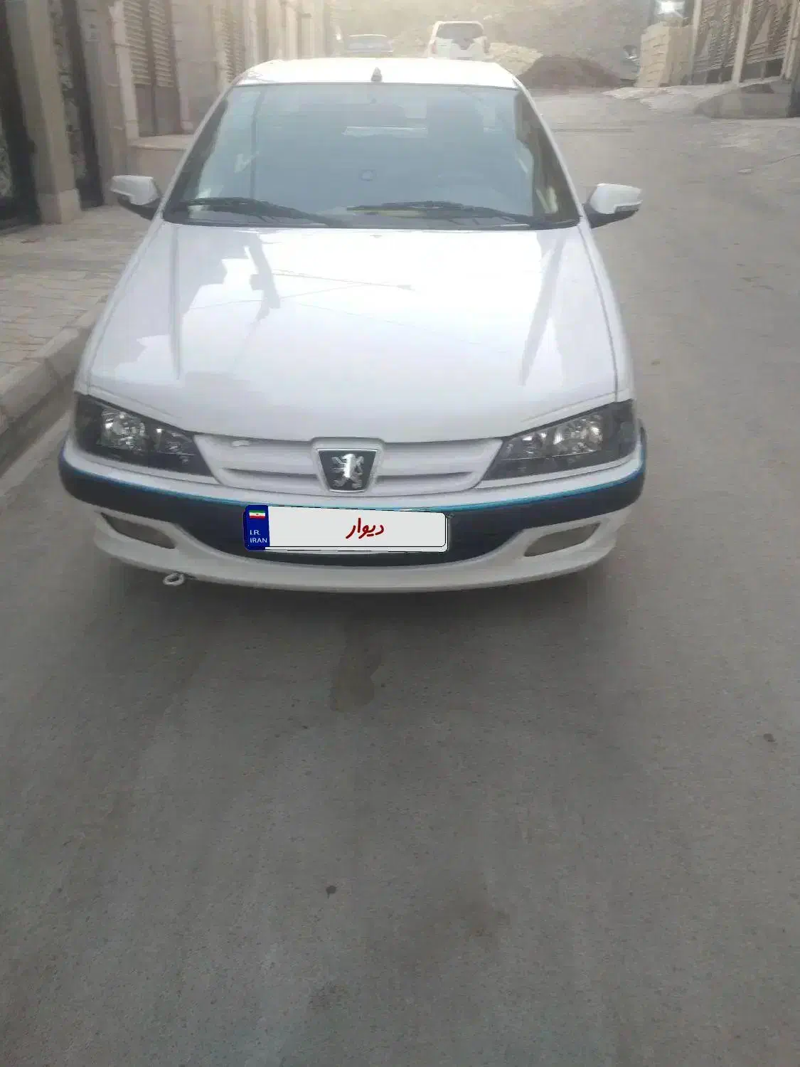پژو پارس سال۱۴۰۱سفارشی بدون رنگ  دریچه سیمی|خودرو سواری و وانت|مشهد, چهارچشمه|دیوار