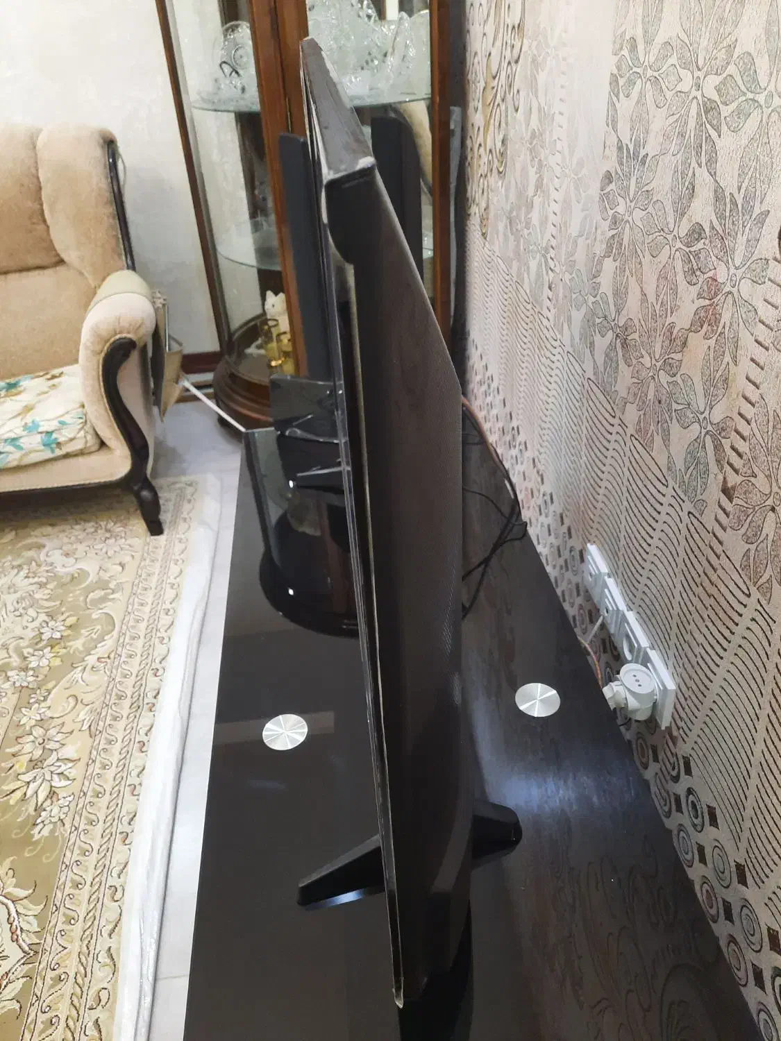 تلویزیون ۴۳ الجی|تلویزیون و پروژکتور|کرج, کیانمهر|دیوار