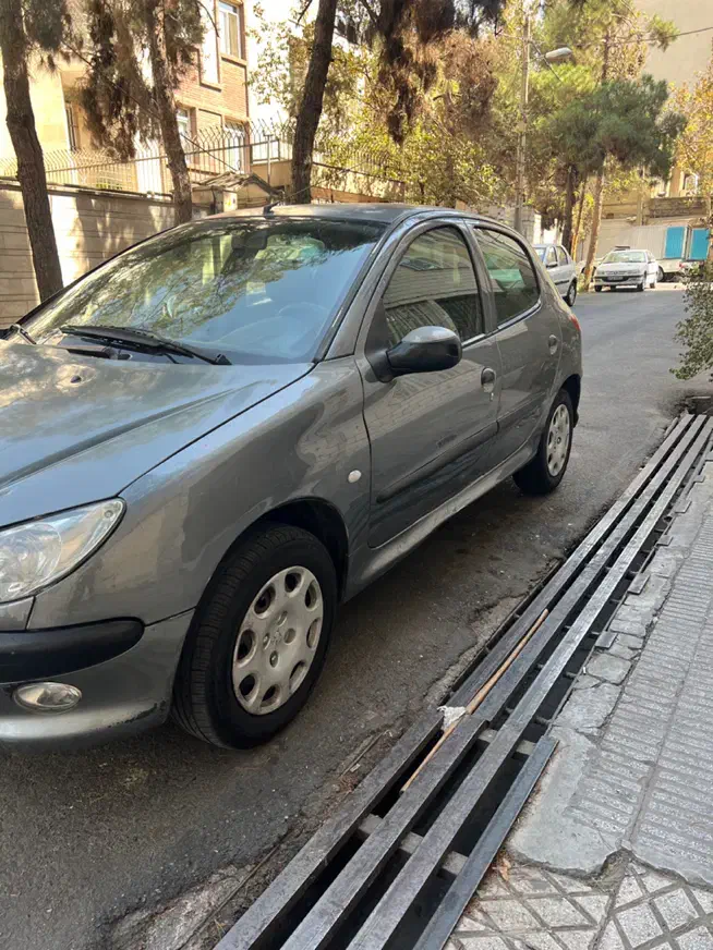 پژو ۲۰۶ تیپ ۲ مدل ۱۳۸۵ بیرنگ|خودرو سواری و وانت|تهران, تهرانپارس شرقی|دیوار