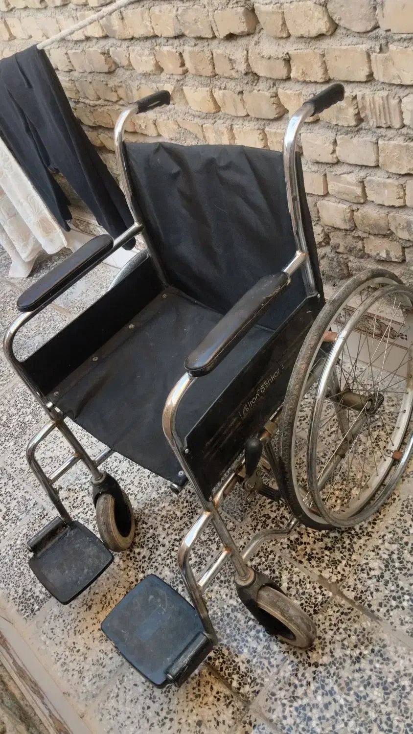 ویلچر نو یکی دوبار استفاده شد|آرایشی، بهداشتی، درمانی|شیراز, کرونی(خاتونک)|دیوار