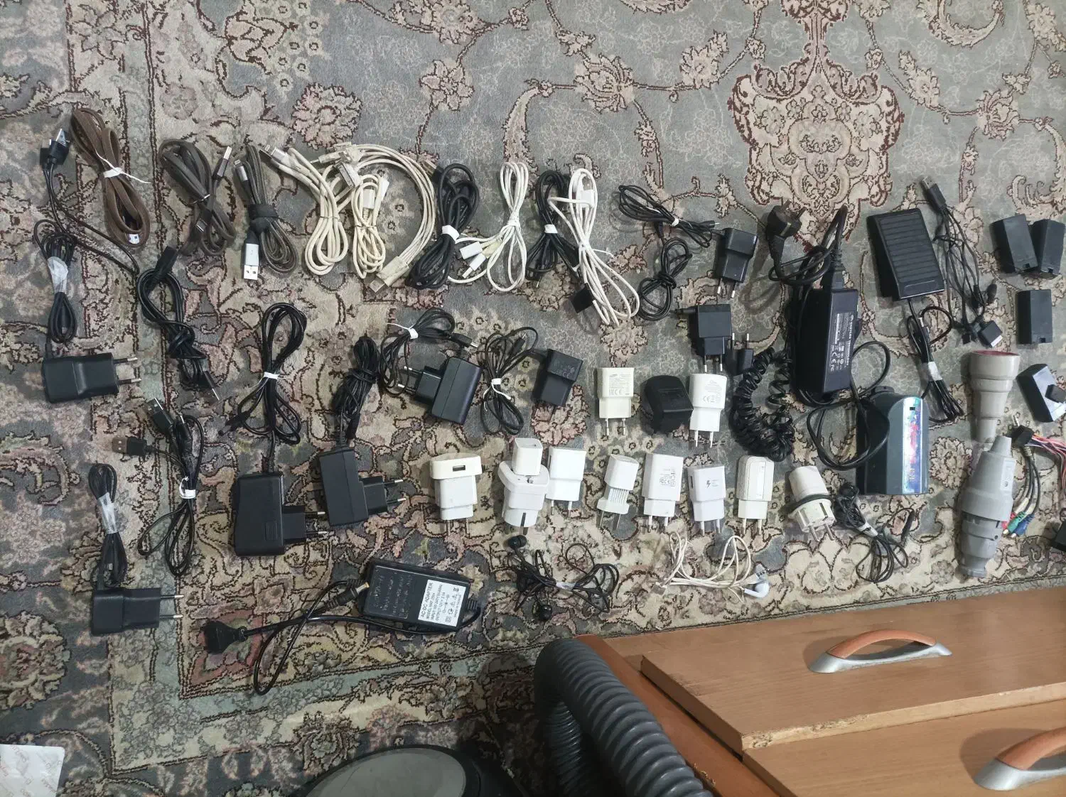 شارژ وکابل اصلی|لوازم جانبی موبایل و تبلت|ورامین, شهرک مدرس|دیوار