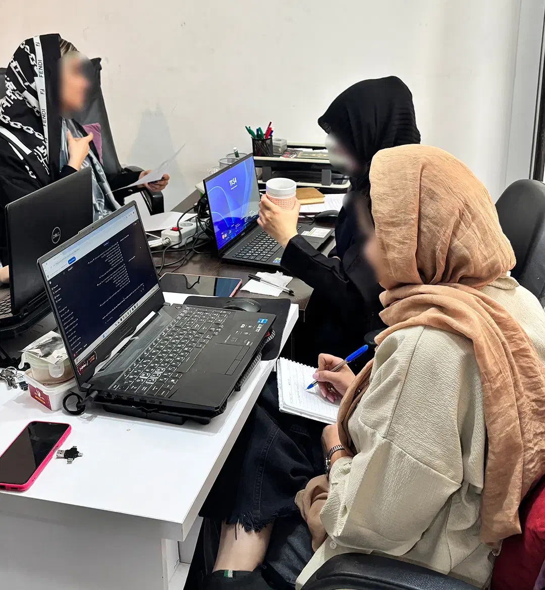 ادمین.خانم.آموزش داده میشود|استخدام اداری و مدیریت|تهران, آسمان|دیوار