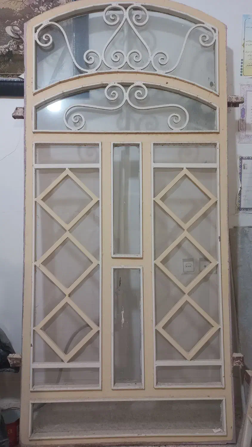 پنجره|مصالح و تجهیزات ساختمان|کوهدشت, |دیوار