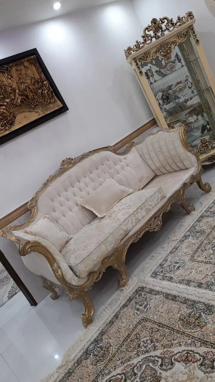 مبل کلاسیک  ۷نفره چوب راش  همراه جلو مبلی|مبلمان خانگی و میز عسلی|کامیاران, |دیوار