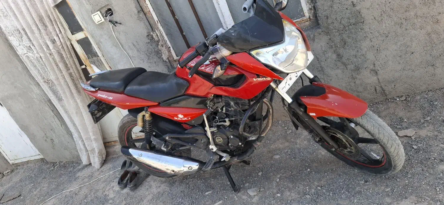 موتور پالس 135|موتورسیکلت|مشهد, توس (بلوار توس)|دیوار