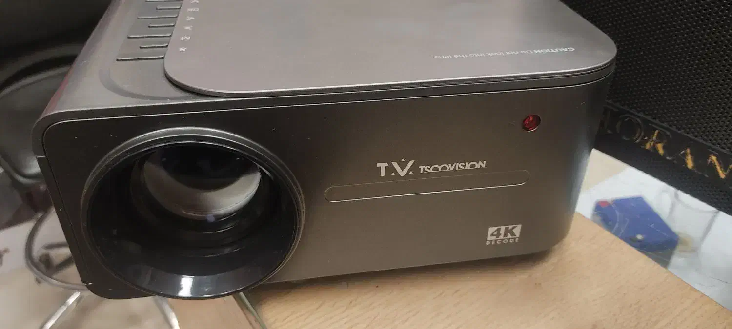 دیتاشو (ویدیو پروژکتور)|تلویزیون و پروژکتور|برخوار, |دیوار