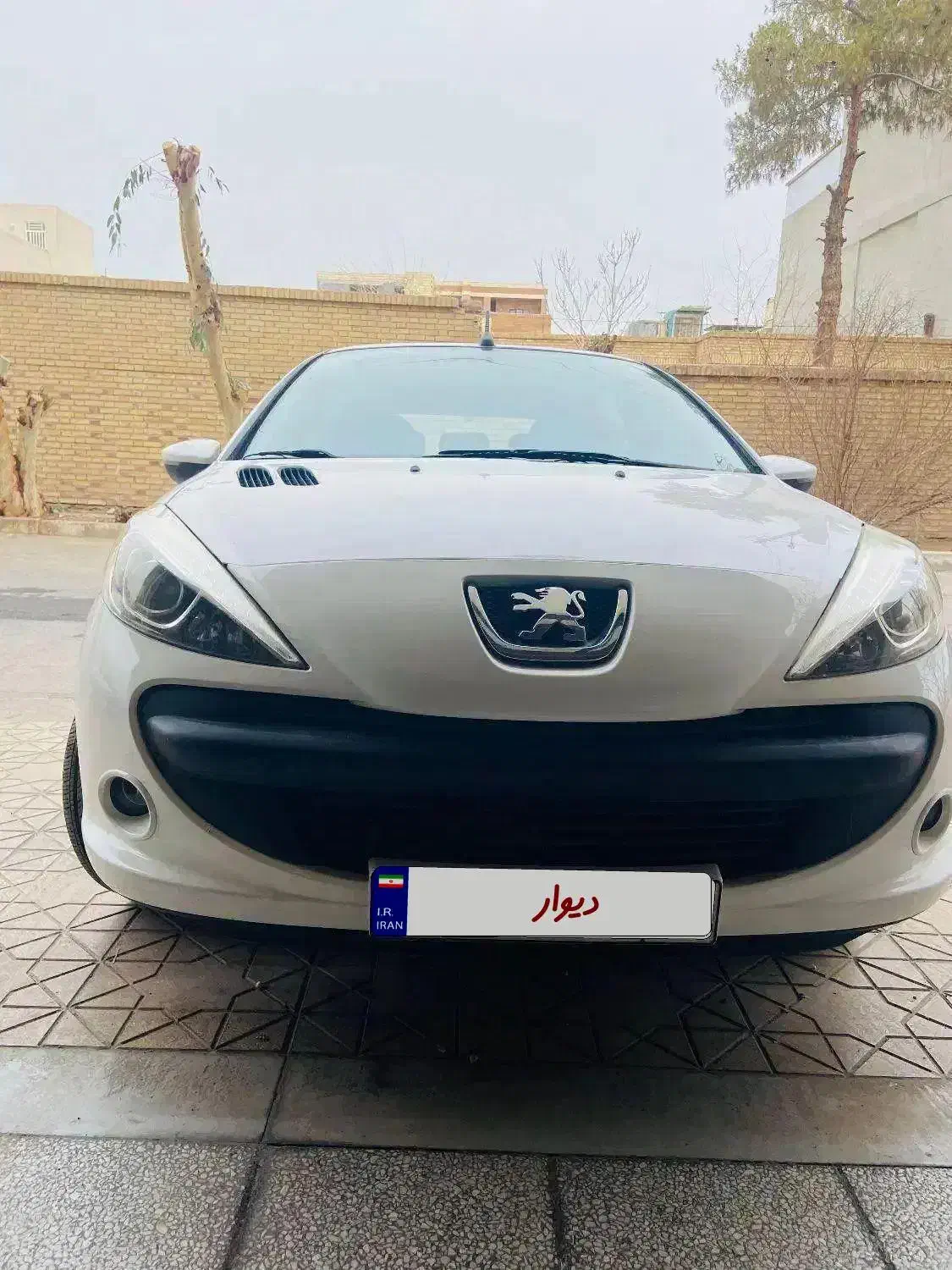 ۲۰۷ اتومات ۹۸|خودرو سواری و وانت|یزد, |دیوار