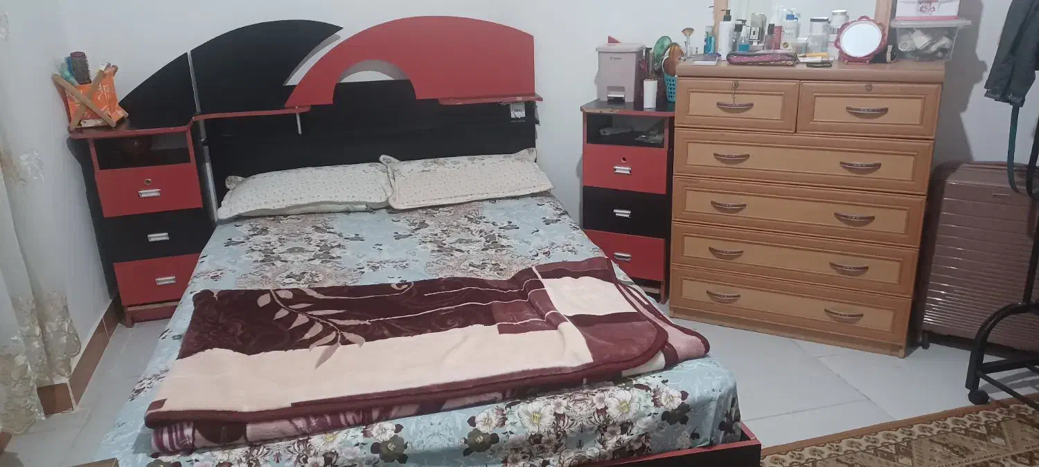 تخت خواب دو نفره همراه با تشک|تخت و سرویس خواب|محمدیه-قزوین, |دیوار