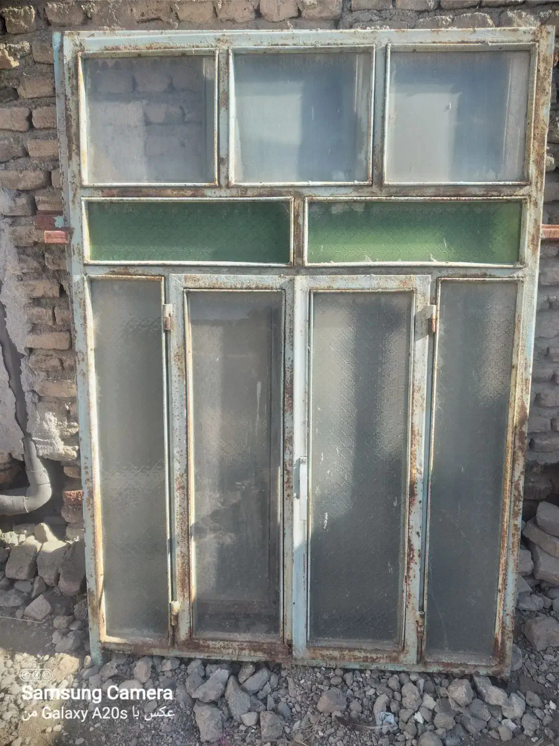 دو عدد پنجره آهنی|مصالح و تجهیزات ساختمان|گنبد کاووس, |دیوار
