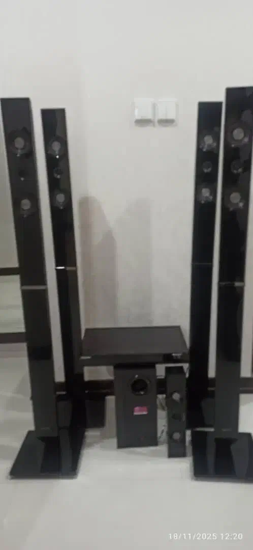 سینماخانواده، میزتلویزیون، جارو|سیستم صوتی خانگی|خرمآباد, |دیوار