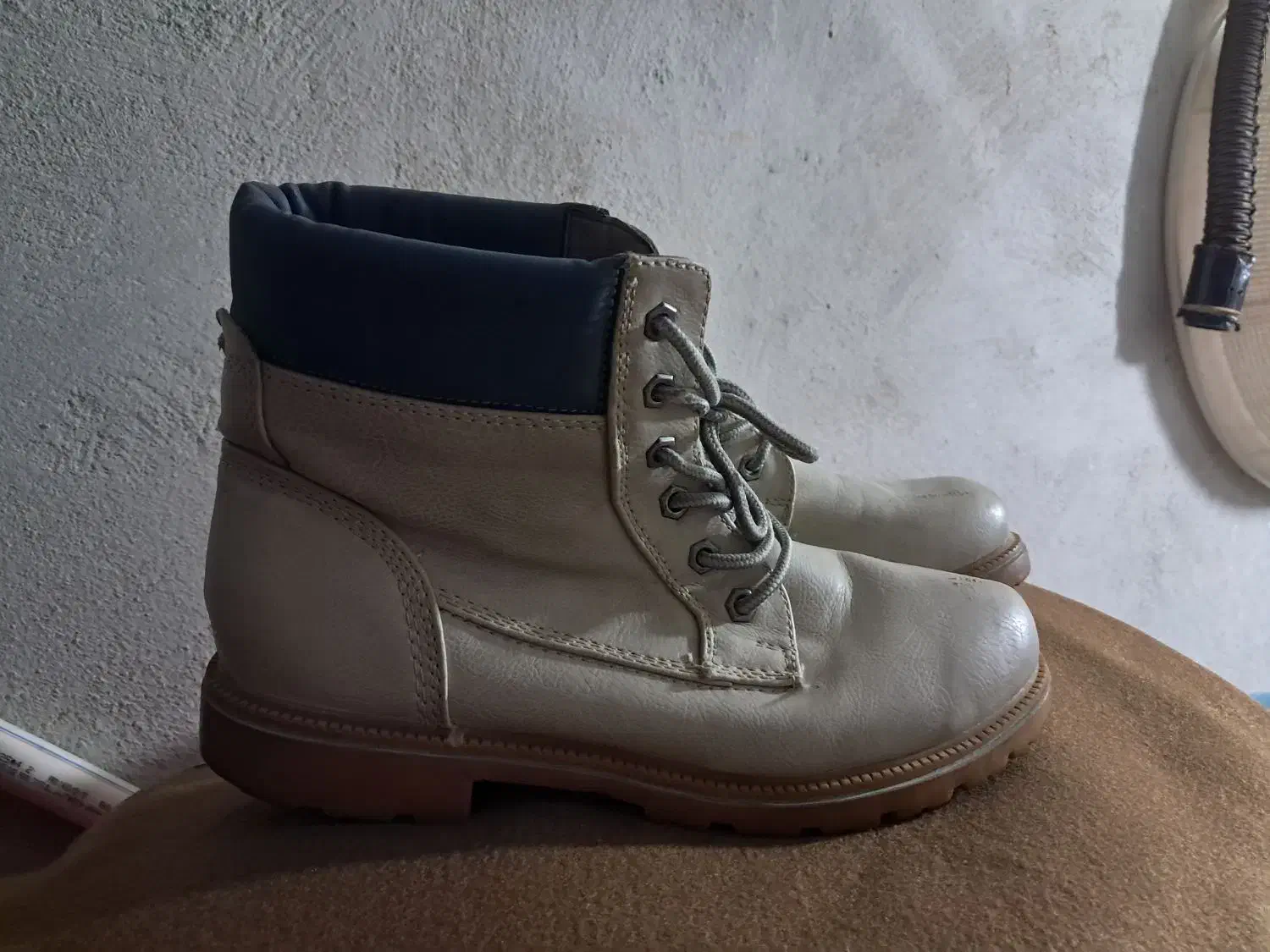 تیم برلن|کیف، کفش، کمربند|شهریار, شهریار|دیوار