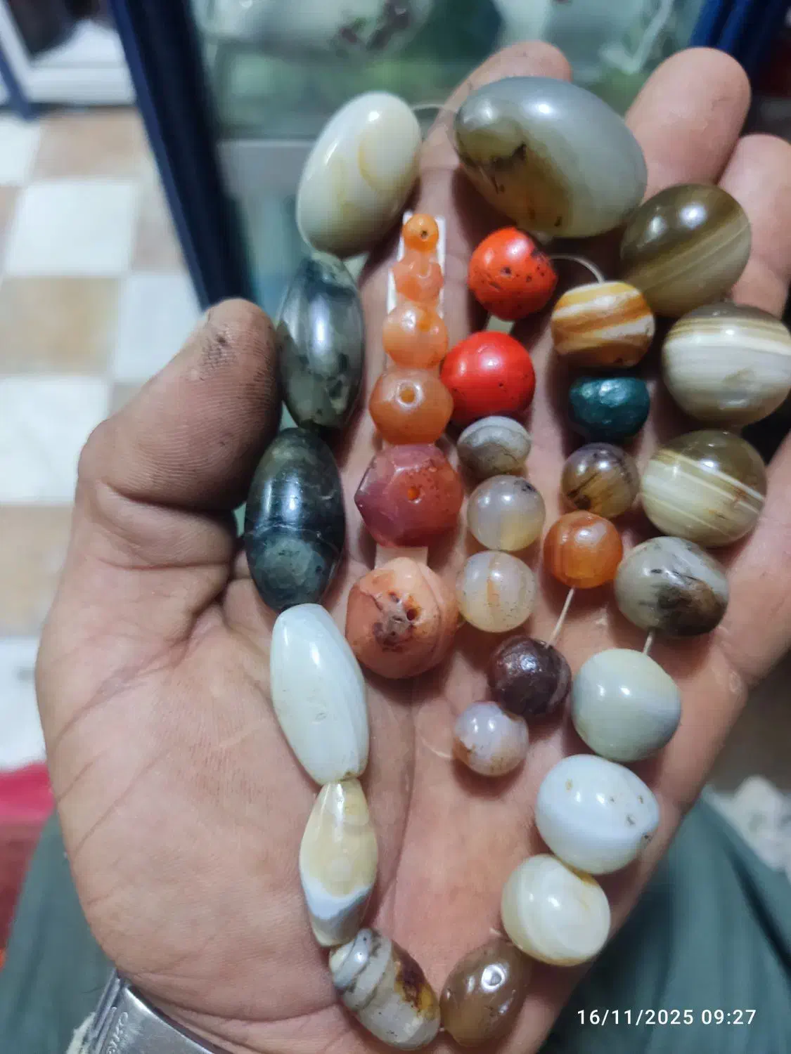 مهره قدیمی کهنه|کلکسیون اشیاء عتیقه|کازرون, |دیوار