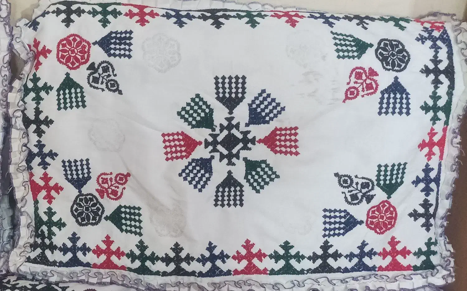 ناز بالشت وپشتی|رختخواب، بالش، پتو|ایرانشهر, |دیوار