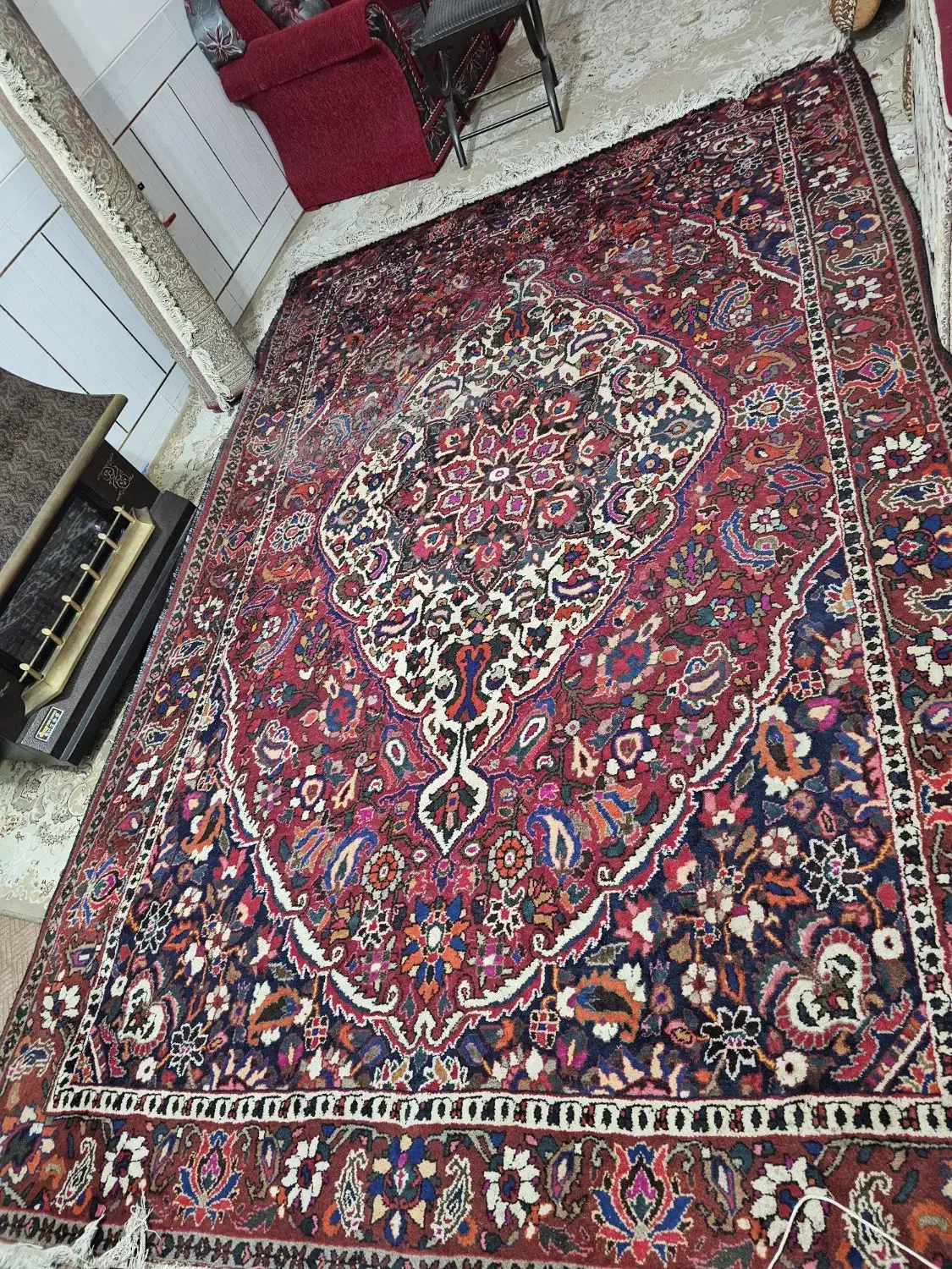 فرش دست باف قدیمی|فرش|خمینی‌شهر, |دیوار