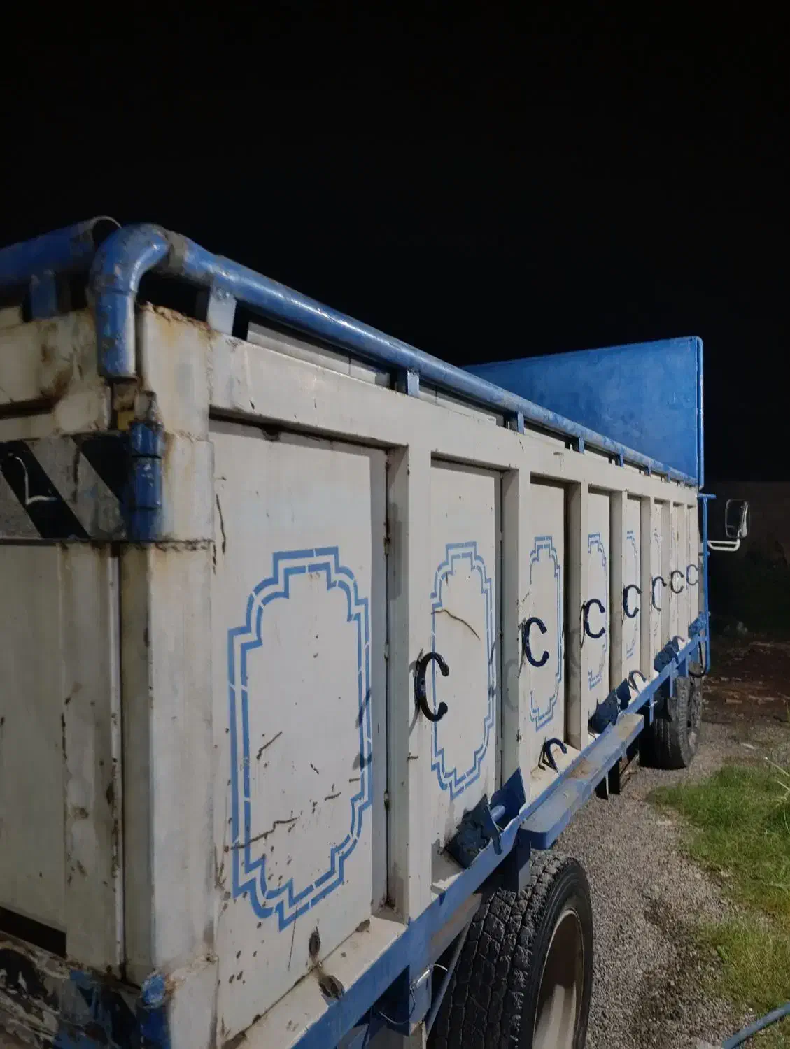 فروش کود حیوانی|خدمات باغبانی و درختکاری|فهرج, |دیوار