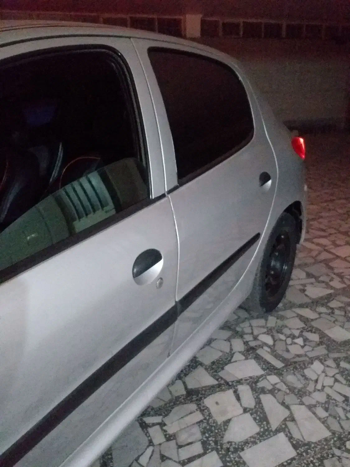 پژو ۲۰۶ مدل ۸۴ تیپ ۳|خودرو سواری و وانت|زاهدان, |دیوار