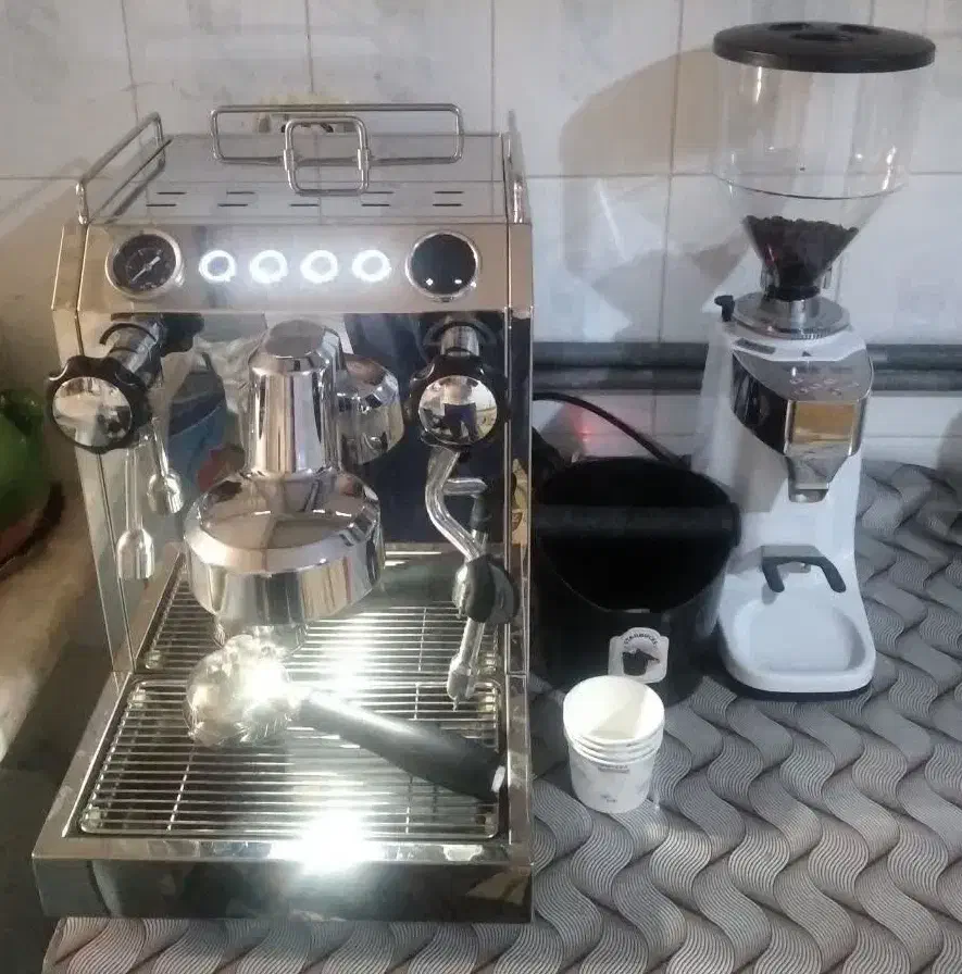 قهوه ساز وآسیاب صنعتی|خردکن، آسیاب، غذاساز|بیرجند, |دیوار