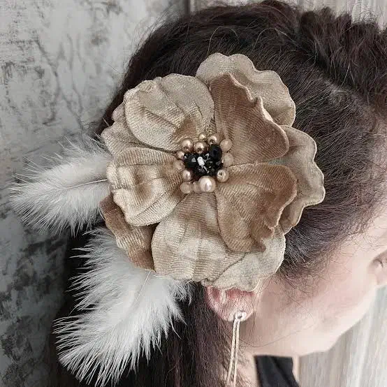 گل مخمل استامپ ورک|گل مصنوعی|خرم‌آباد, |دیوار