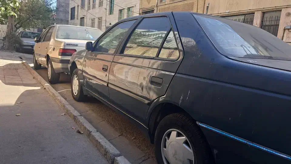 اردی مدل۸۲بی رنگ|خودرو سواری و وانت|قره قوین, |دیوار