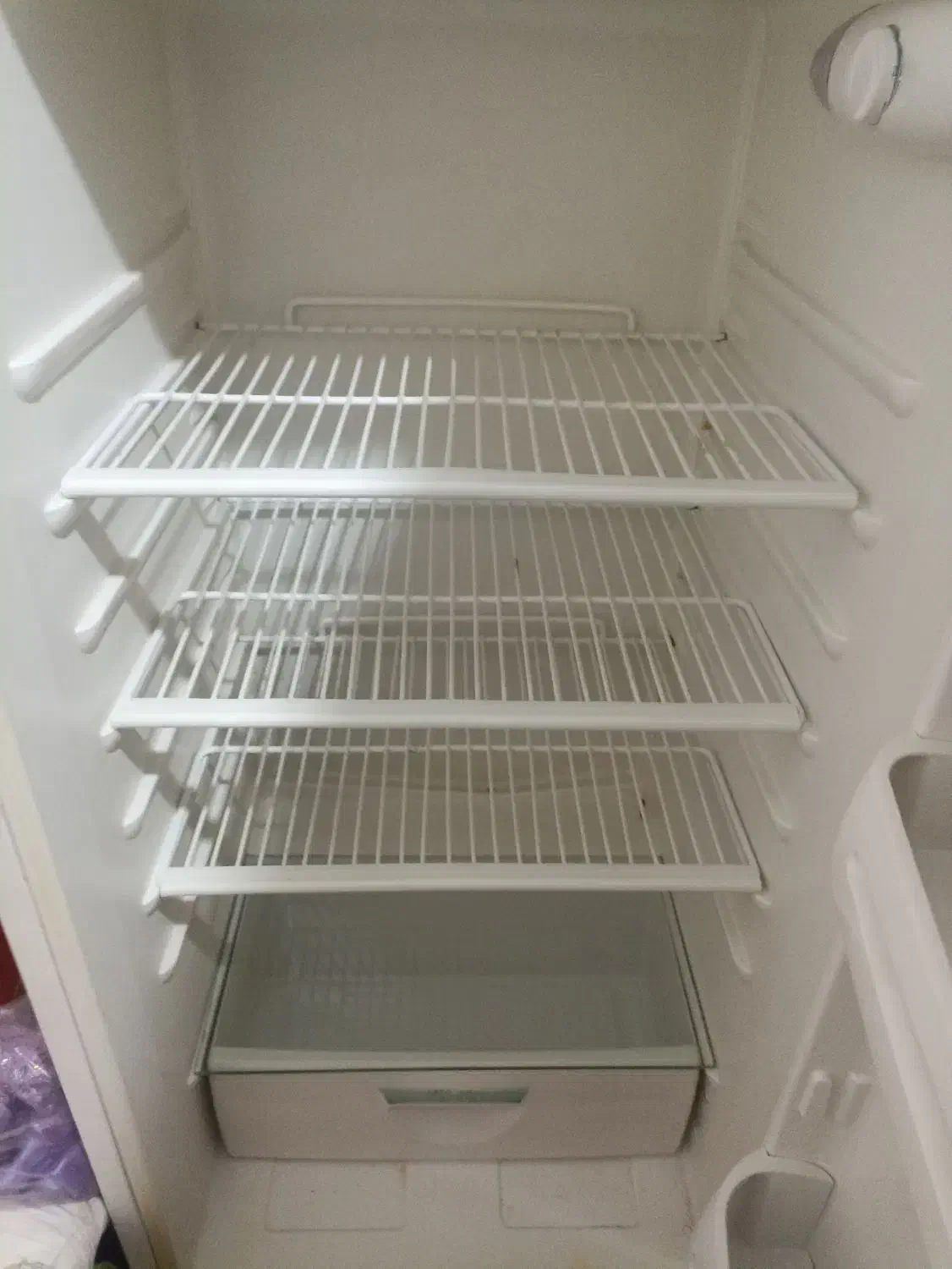 توجه توجه به علت کم بودن جا یخچال کاملآ سالم پارس|یخچال و فریزر|شیراز, شیخ علی چوپان|دیوار